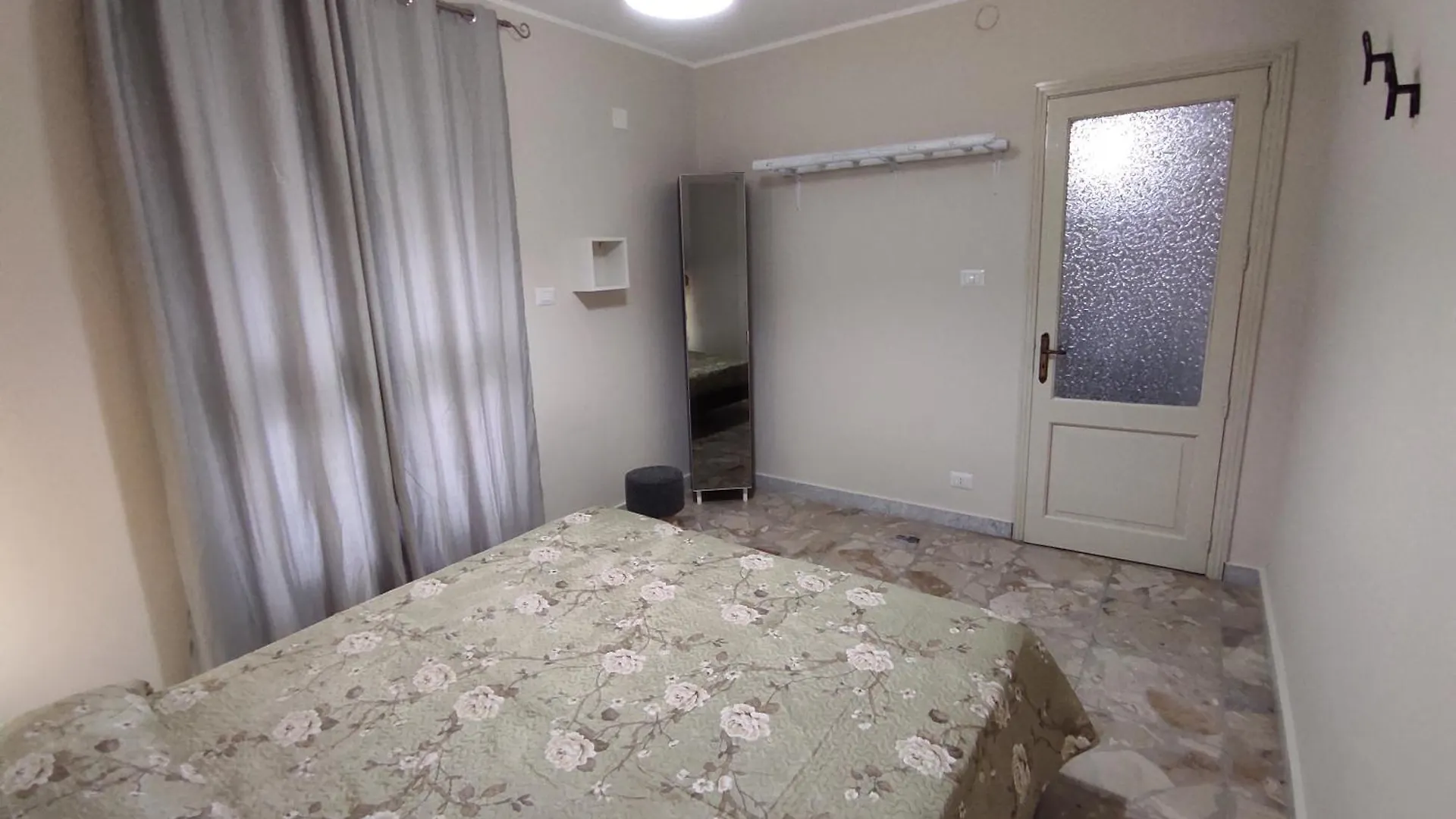 Casa Vacanze Geppy E Minu Gole Alcantara Motta Camastra Holiday home